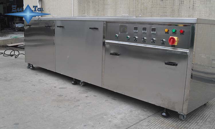 超聲波清洗系統(tǒng)的組成及對各行業(yè)的應(yīng)用 超聲波清洗系統(tǒng)的組成及對各行業(yè)的應(yīng)用