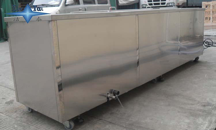 超聲波清洗設備如何發揮清洗作用？其三大優勢是啥？