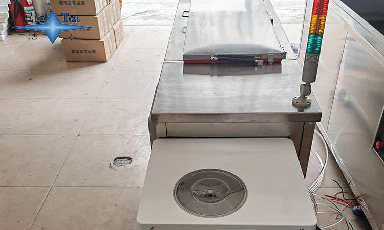 超聲波清洗機為什么相差這么大？百元到萬元的價格差距全解析